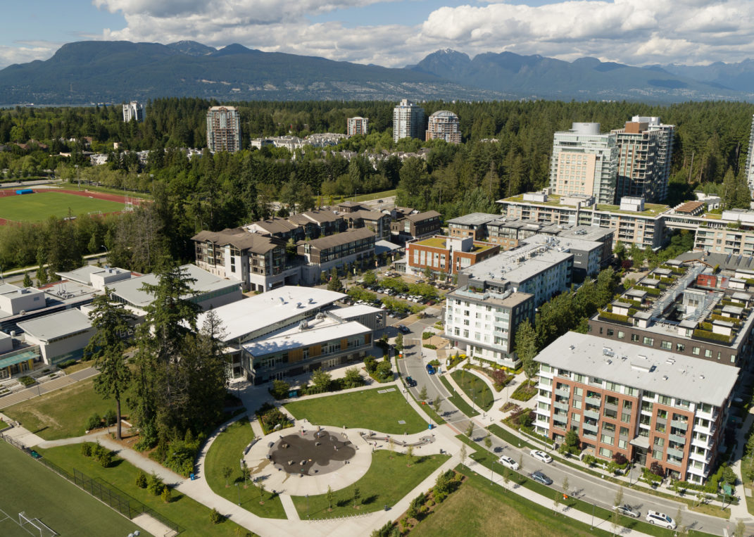 bmo university village ubc hours